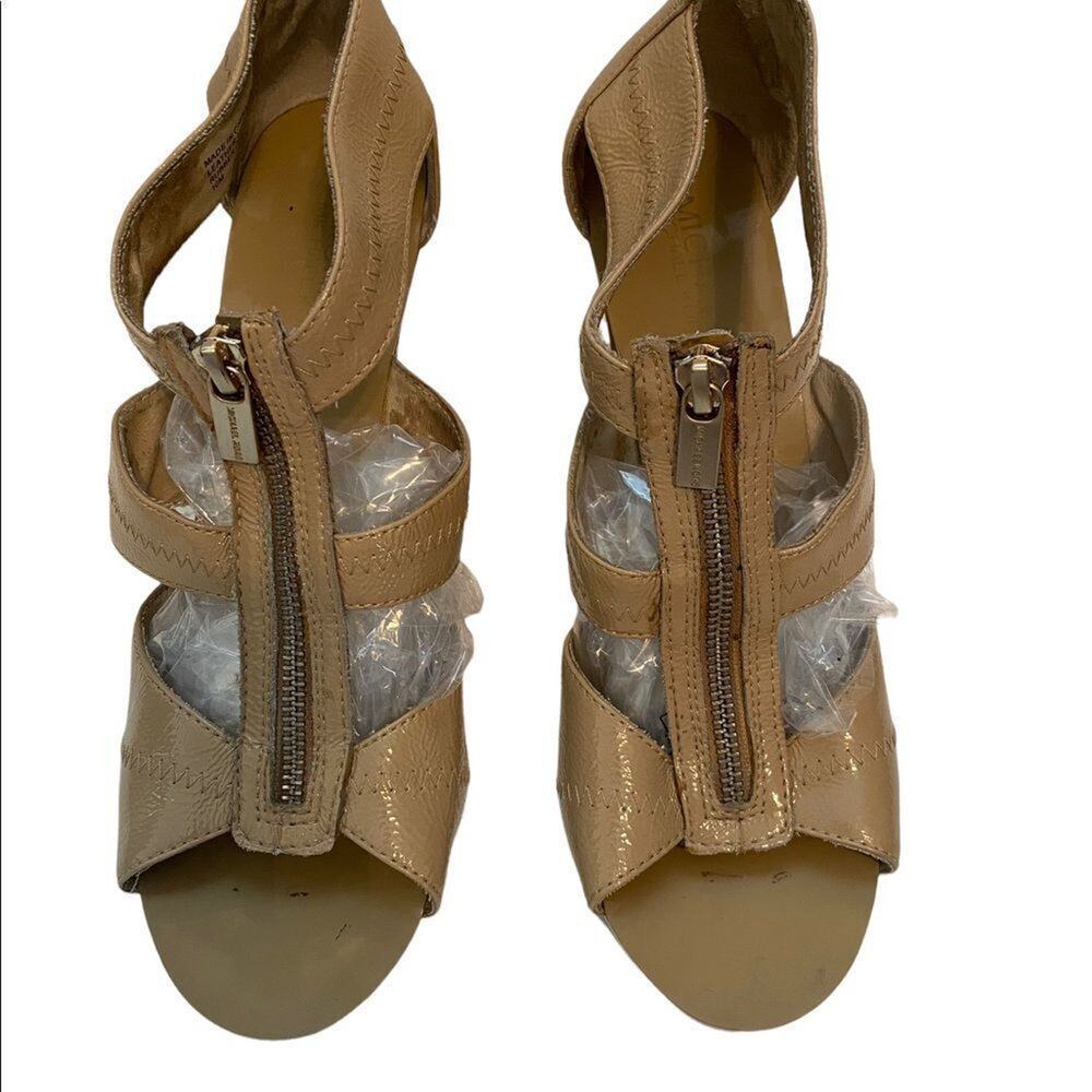 MICHAEL Shoes Women's Michael Kors "Berkley" T-Strap Tan Sandals Sz 10‎